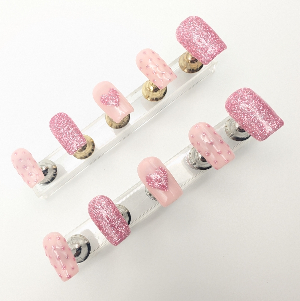 Handcrafted Valentine's Pink Short Square Press-On Nails Handmade